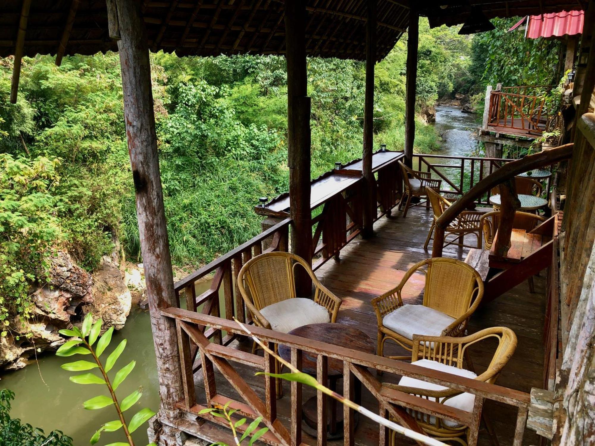 Aerie Lodge Pang Mapha Exterior photo